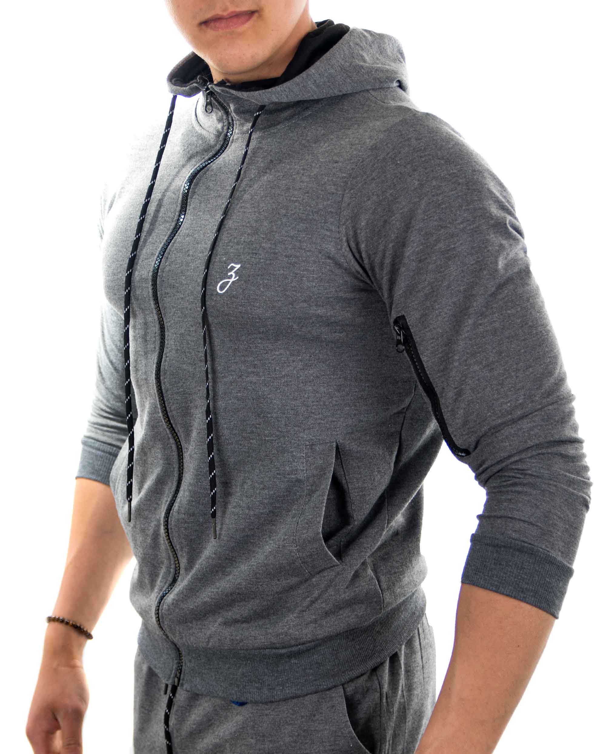 Stylish grey zipper for men from the DYNAMIC collection, showcasing modern design and comfort.